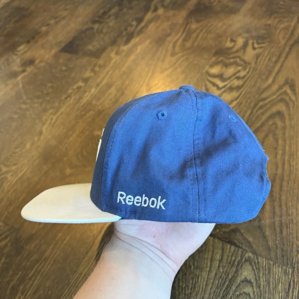 Reebok excellent pre